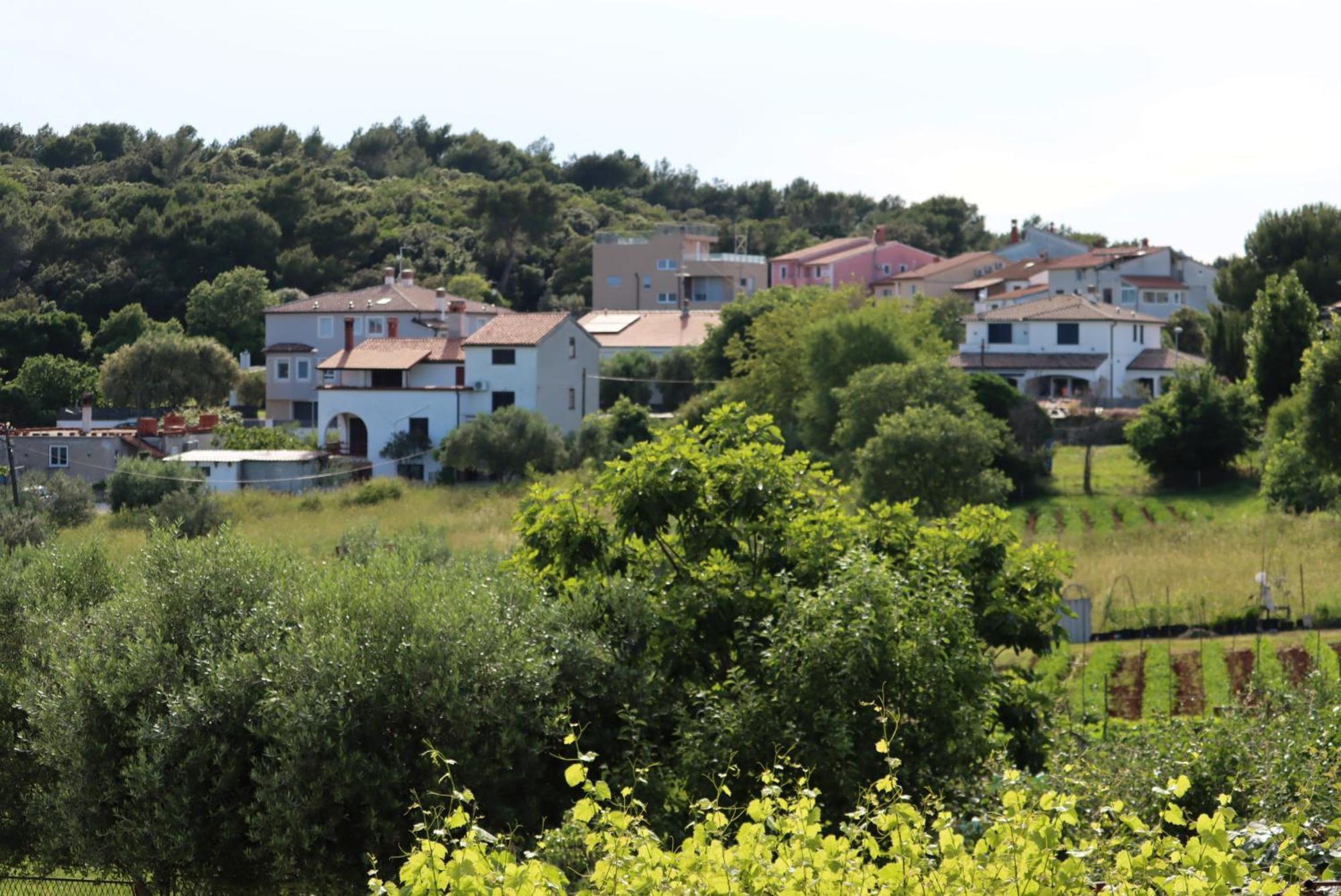 Maki I Mila Apartman Stinjan Pula Exterior foto